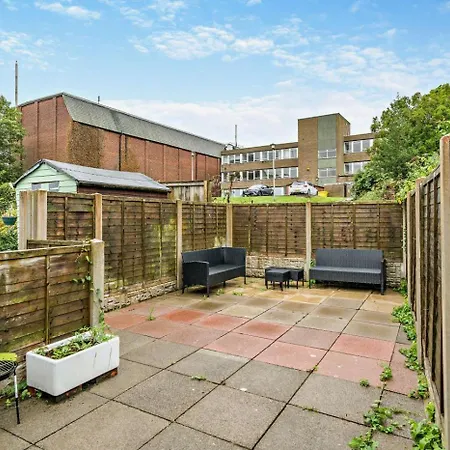 Semesterbostad Quarter Deck *