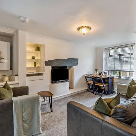 Holiday home Quarter Deck *