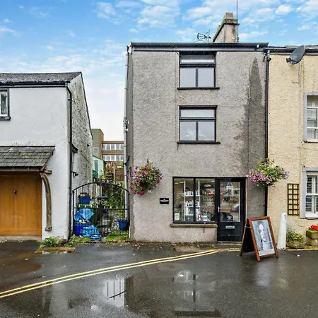 Quarter Deck * Ulverston